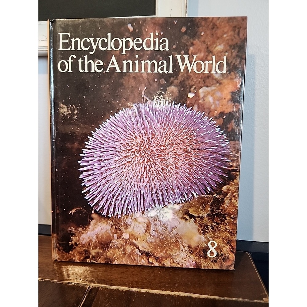 Encyclopedia of the Animal World Vol 8 Vtg 1972 Enzymes - Follicle Mites